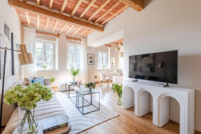 Letters from Lucca Contemporary 2 Bedrooms 2 Bathrooms Apartment, Lucca